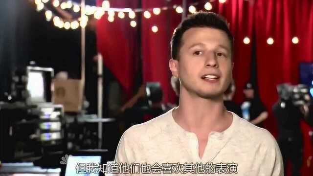 评委们对Mat的表演反映都很好,Mat自己则很紧张