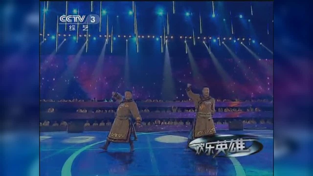 孙中馗张爱东演唱《赫哲酒歌》,充分展现了赫哲族人民热情好客!