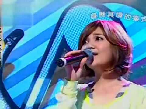 梁静茹深情演唱《情歌》,不愧是情歌女王,实在太好听了