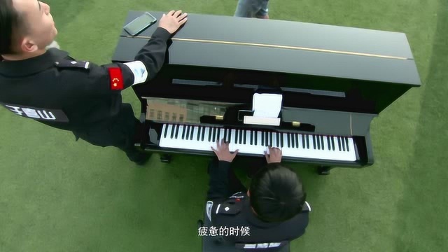 警察小哥哥作词作曲,一首歌曲《肩膀》,怀念《警察特训营》时光