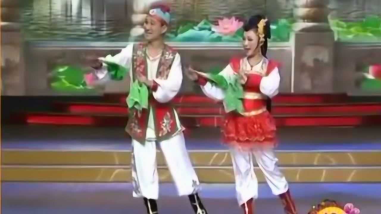 东北二人转绣云肩表演陈晓飞七岁红
