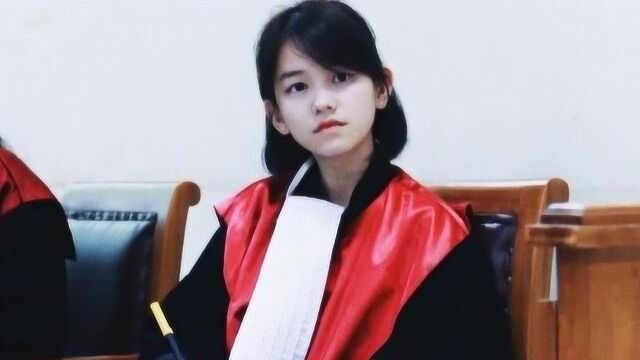 印尼美女法官迷倒了一票网友 学历背景令人佩服