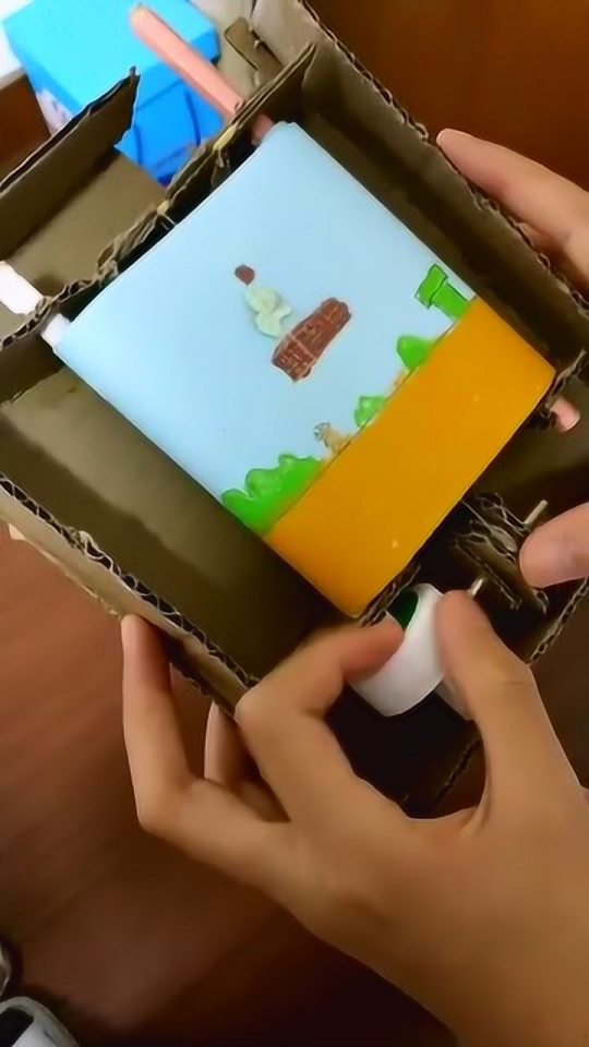 孩子自己制作纯手动游戏机！
