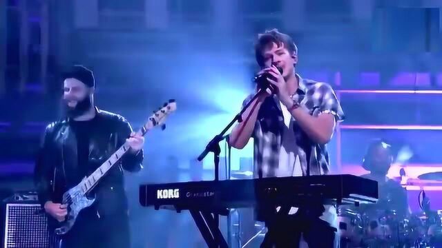 终于找到了断眉Charlie Puth最新单曲现场版