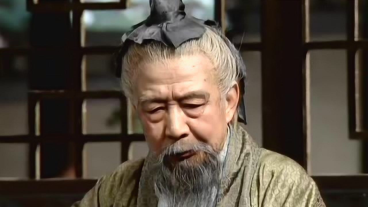 三国演义陈登父子谈笑间将吕布玩弄于鼓掌之间不愧是一代谋士