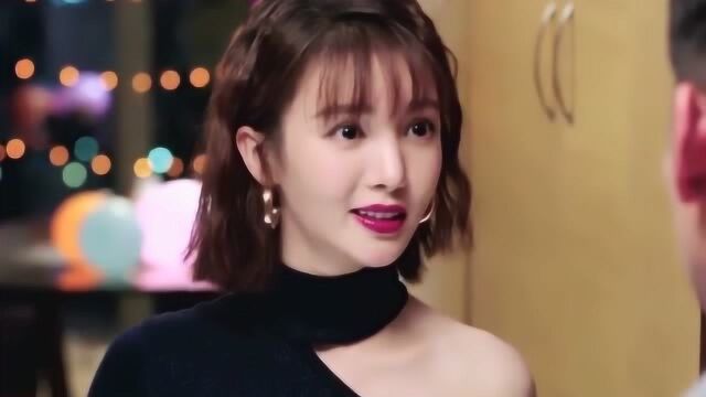 美女总裁穿着艳丽,被穷小伙侮辱成小姐,y'c美丽的误会!