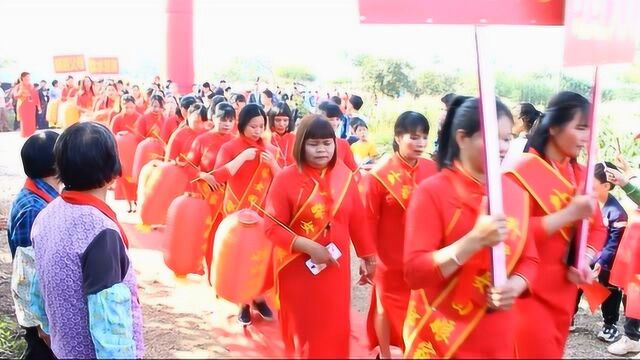 广西横县石塘镇水逢村三圣庙会