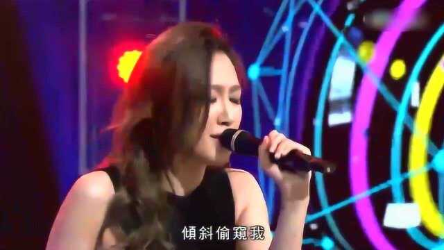 小姐姐演唱,林忆莲《倾斜》,妩媚十足