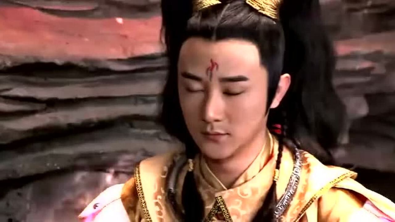 莲花化身的哪吒可以重生复活后还长出三头六臂