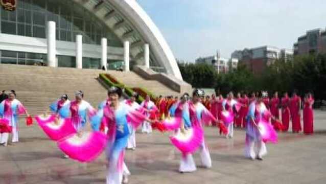 长乐区直机关老体协舞韵舞蹈队,曲目:扇子舞《未来不是梦》