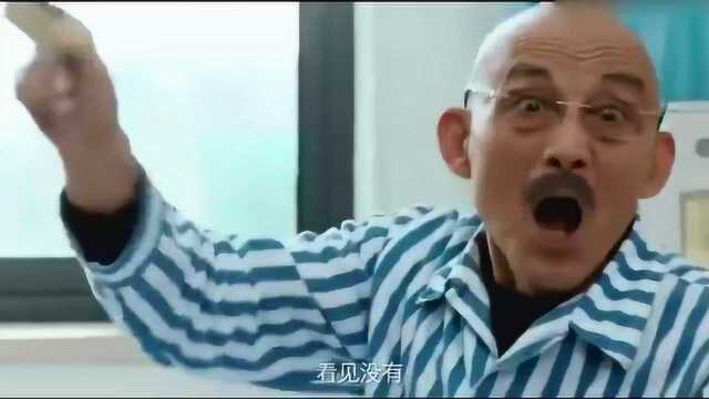 医院小护士竟会瞬移,只是因为一个银行卡,太逗了