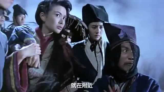 东方不败手下扶桑浪人,不知死活竟敢挑战任我行,被吸星大法秒杀