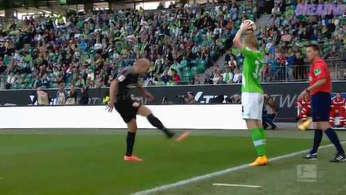 如果不是有摄像机,你都不会想到,还可以这样扔界外球