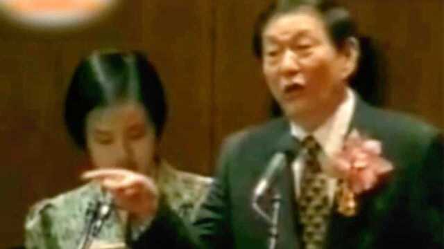 1999年朱镕基关于中国加入WTO的谈判,以个人风格打动全美