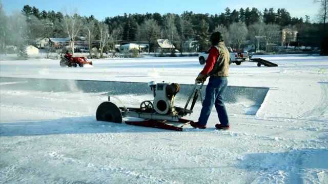 一个冰雪宫殿就是这样建成的!