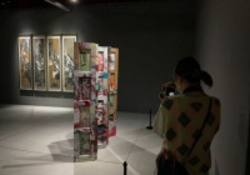 “言之有物”综合材料绘画交流展在渝开幕