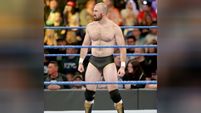 WWE盘点高技术奥伊洛坎Oney Lorcan的十大常用招式