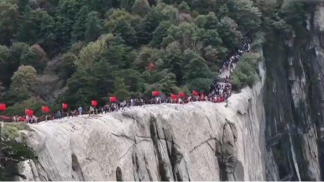 假期多地旅游热,感受祖国大好河山,欣赏祖国锦绣山河