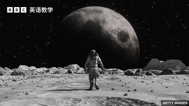 BBC媒体英语:美国国家航空航天局发布新一代登月航天服 spacesuit