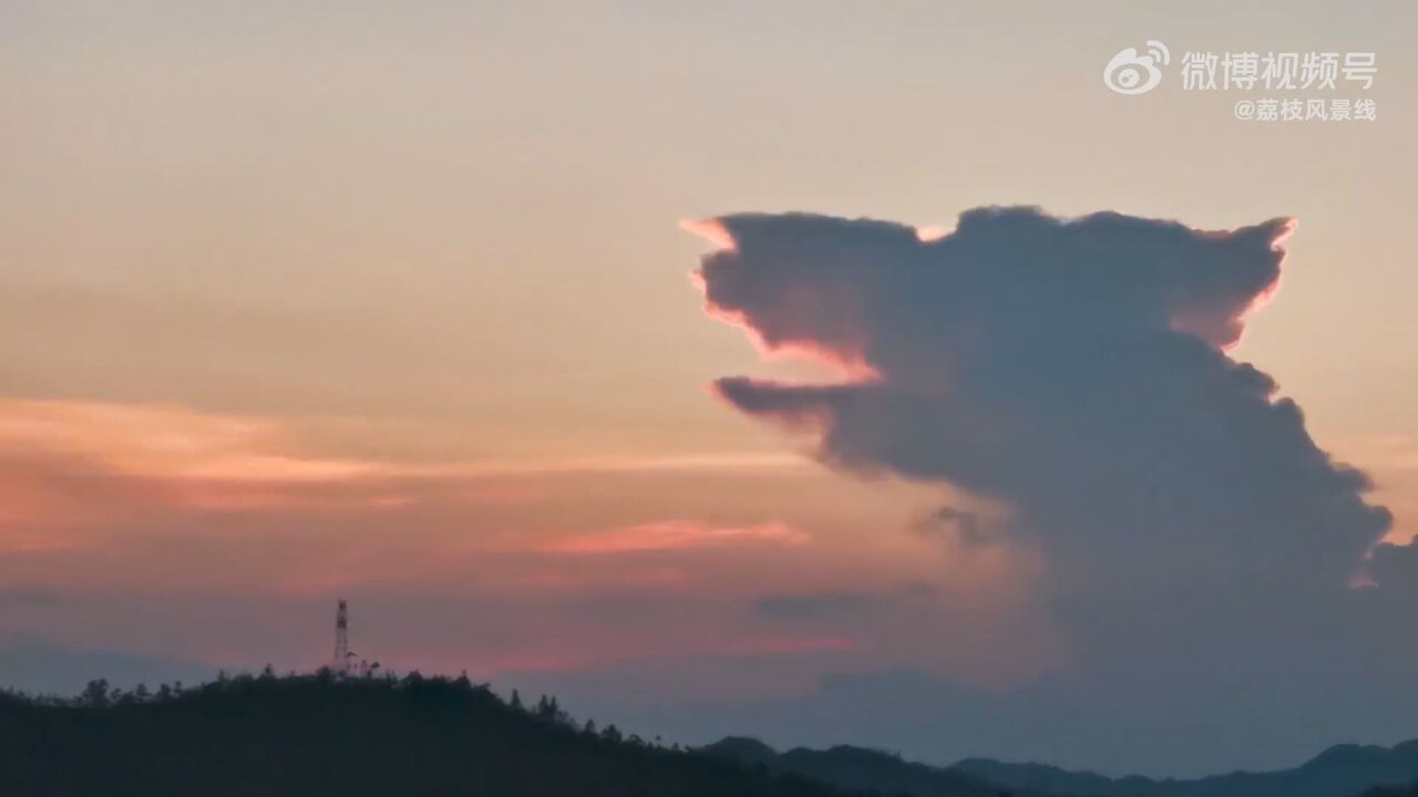 为高考祈福!江西吉安天空现“龙抬头”