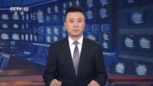 习近平在内蒙古巴彦淖尔考察并主持召开加强荒漠化综合防治和推进“三北”等重点生态工程建设座谈会时强调 勇担使命 不畏艰辛 久久为功 努力创造新时代...