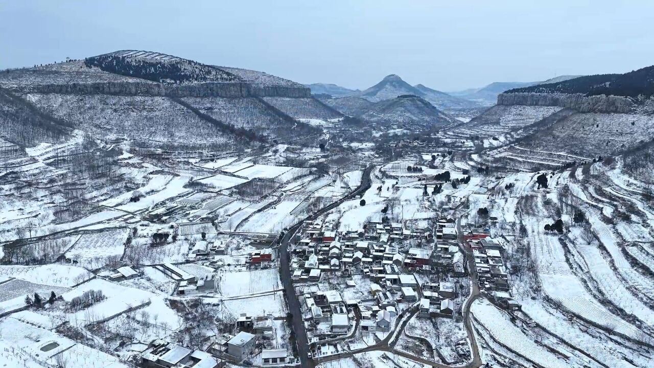 诗画山东丨枣庄山亭雪后山村银装素裹 宛若清新水墨画