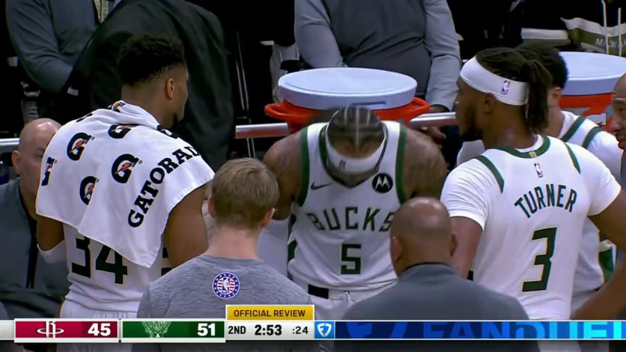 NBA常规赛：火箭vs雄鹿第2节中文解说回放