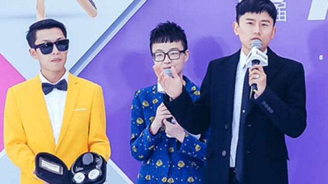 给我亲一下能咋滴的意外挑战