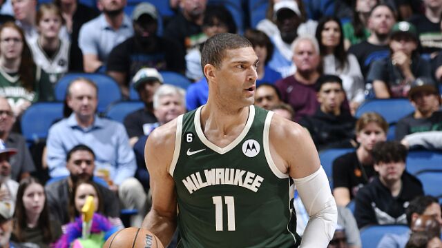 洛佩兹vs魔术集锦 26+7制霸内线两度封盖班凯罗