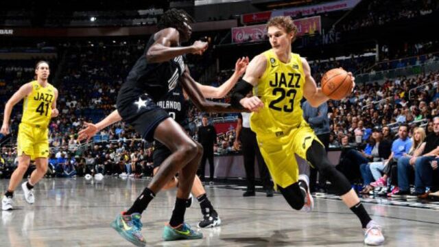 马尔卡宁vs魔术集锦 全场31+5关键抛投逆转成功