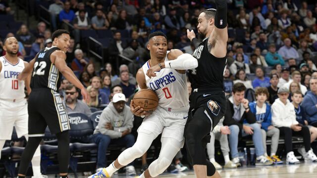 快船94-108灰熊 灰熊6人上双终结快船2连胜