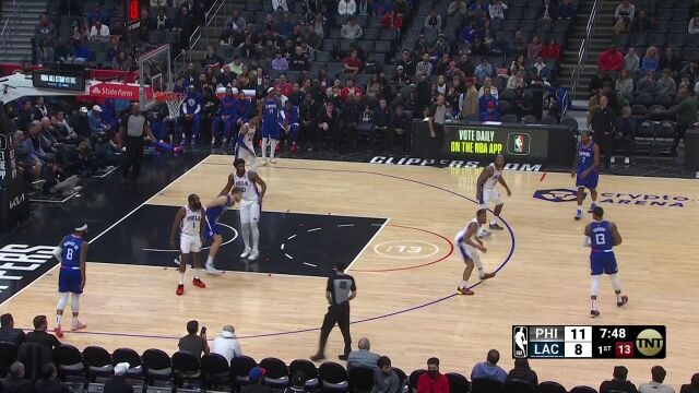 开局手感爆棚 泡椒挂筐暴扣+外线三分