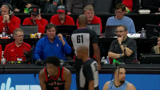 NBA常规赛：灰熊vs猛龙第3节英文原声回放