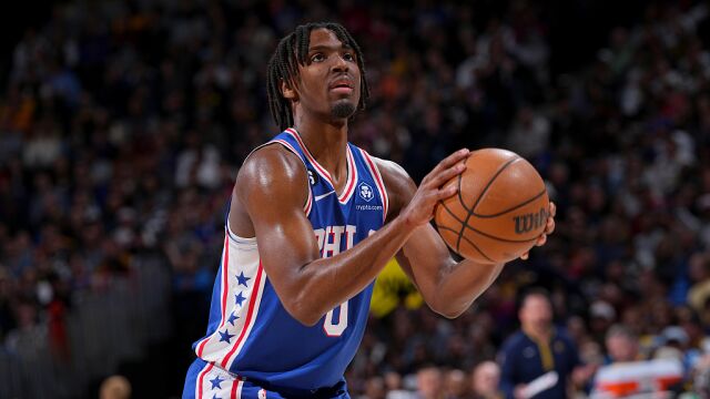 马克西vs掘金集锦 29+4+5内突外投拿下全场最高分