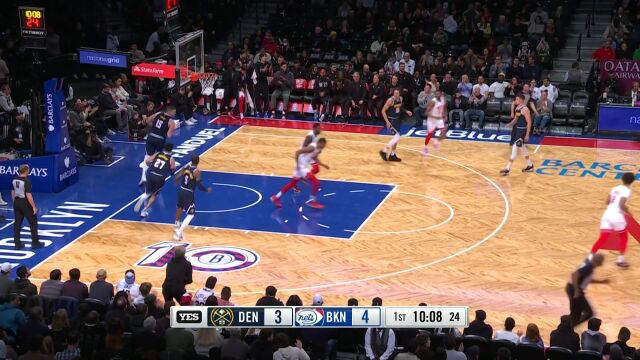 喂得真舒服！丁威迪炮弹直塞篮下史密斯轻松吃饼