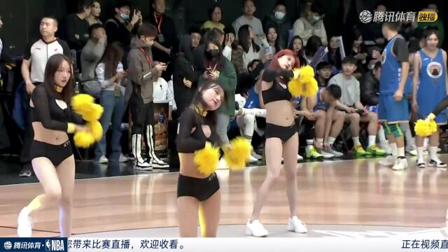 实在太养眼 啦啦队暂停期间热舞暖场