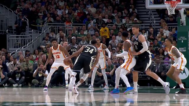 回顾雄鹿vs老鹰历史对战记录 特雷杨与字母哥得分手对飙