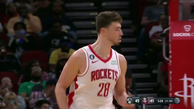 假动作晃开防守 申京极致转身精妙绝伦