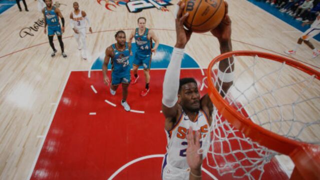 艾顿vs活塞集锦 15投13中爆砍31分制霸内线