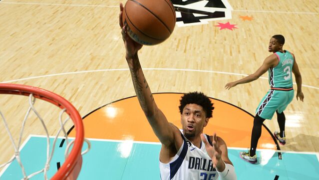 伍德vs马刺集锦 全场25+7连送空接暴扣