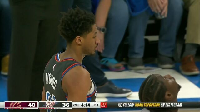 NBA常规赛：骑士vs雷霆第2节英文原声回放