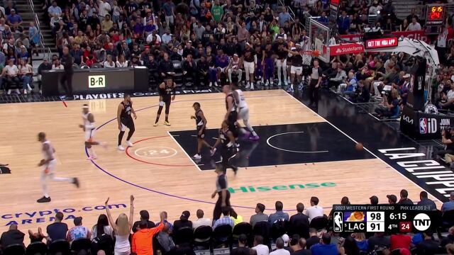 得分能力无解！保罗弧顶金鸡独立三分颜射防守