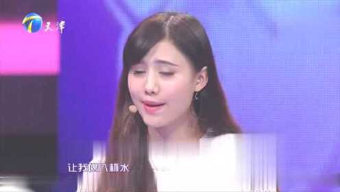 男友每天逼着女友吃苦瓜，天天早晨逼女友晨便