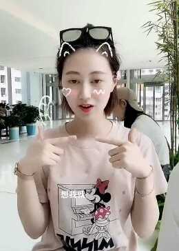 一段手势舞 送给大家