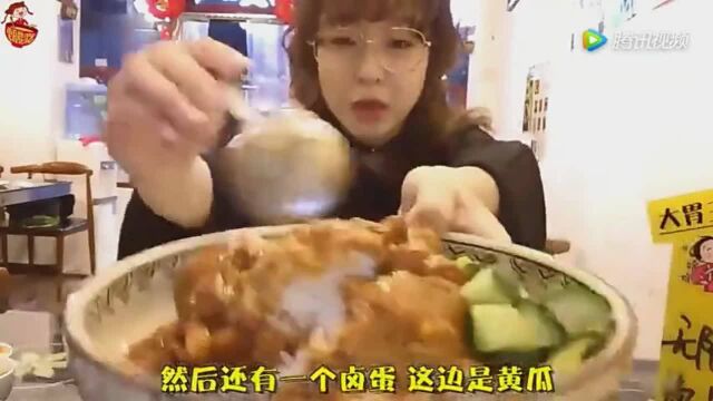 无限续卤续饭的卤肉饭,大胃王甄能吃一次吃了15份!老板赔大啦