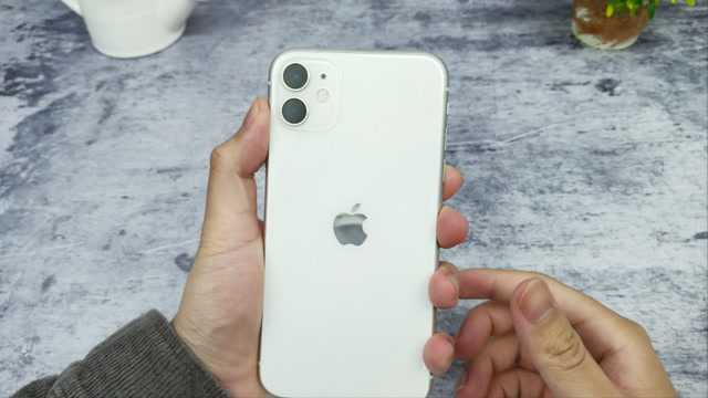 iPhone11使用半年后,这7点就是我选择它的理由!