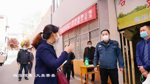 这个学校的食堂准备对学生开放