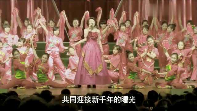 经典影视:男子观看爱人的跳舞演出,傻眼了