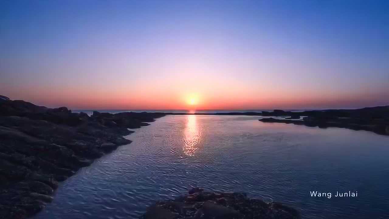 风光无限好延时拍摄日照海边日出美景面朝大海春暖花开很多人可能觉得