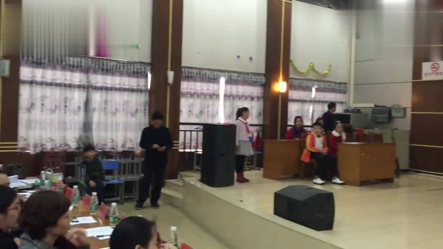 《我爱祖国》演讲视频五分钟,演讲得声色并茂,感情丰富